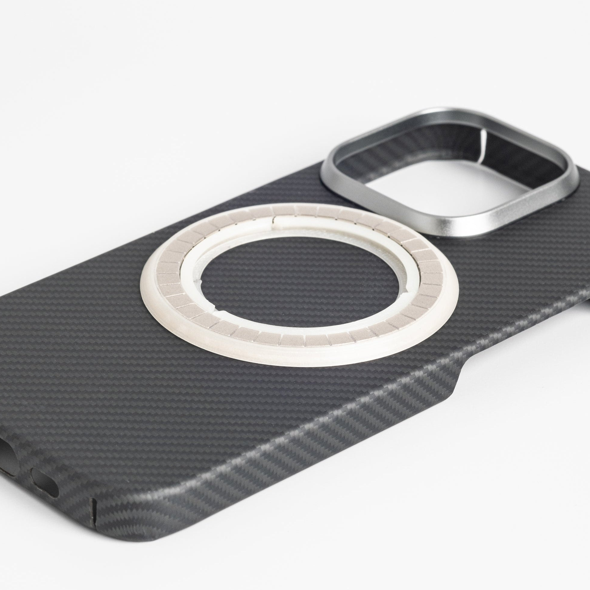 Kevlar Phone Case with MagSafer Pro