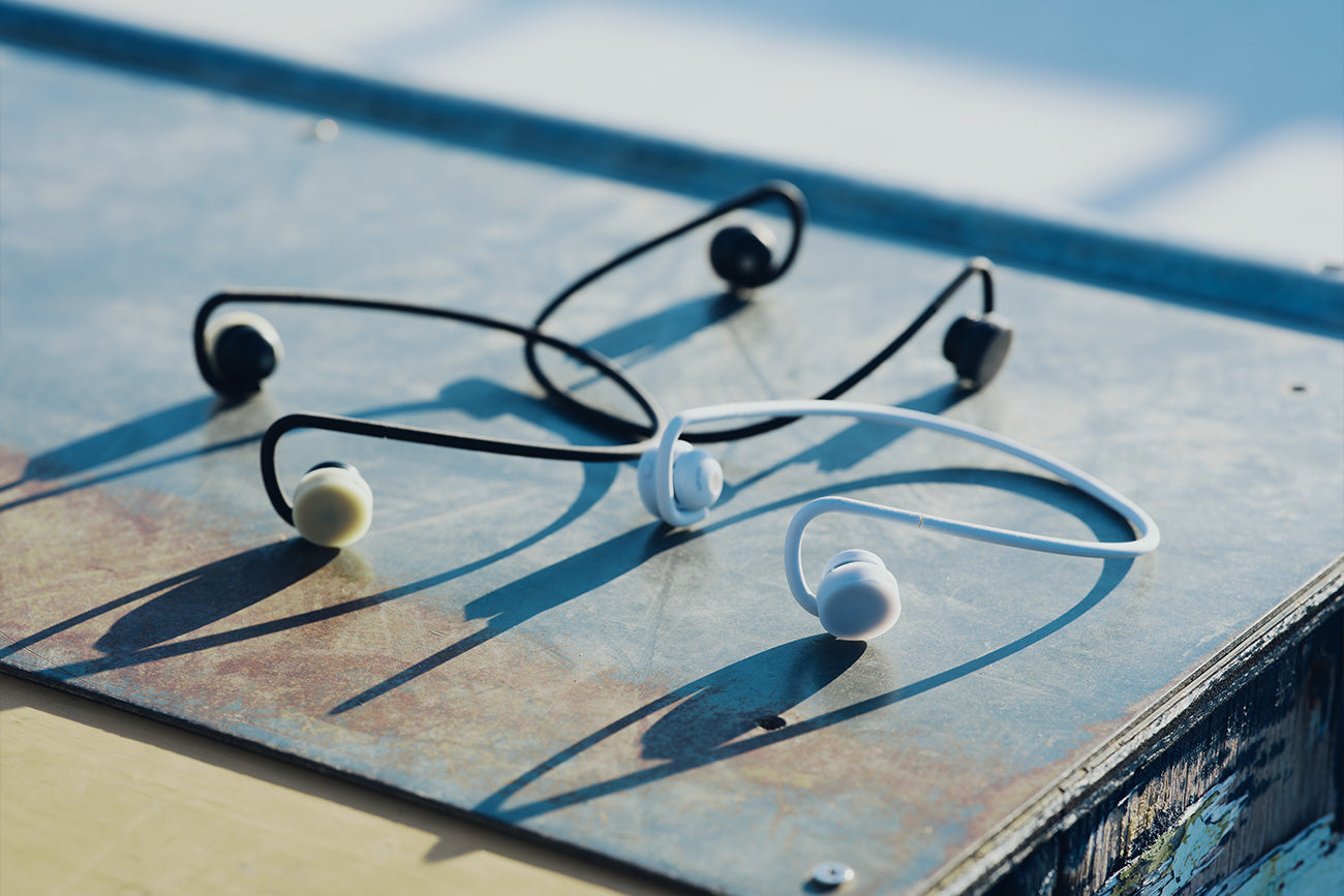 [Pre-Order]nwm GO - Wireless On-Ear Speakers (Neckband)